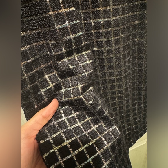 Marco de Vincenzo Black Laser Cut Pencil Skirt with rainbow metallic underlay - Picture 7 of 7